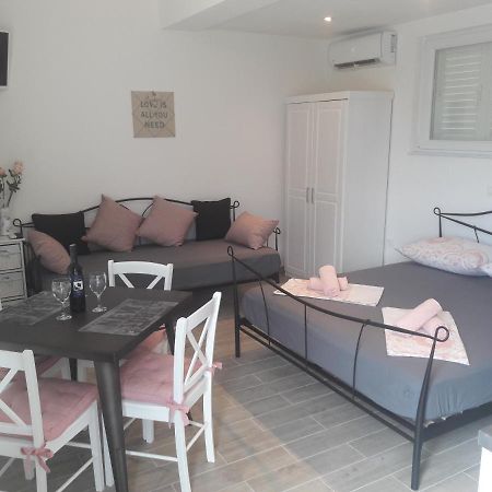 Apartamento Nessa & Meli Makarska Exterior foto
