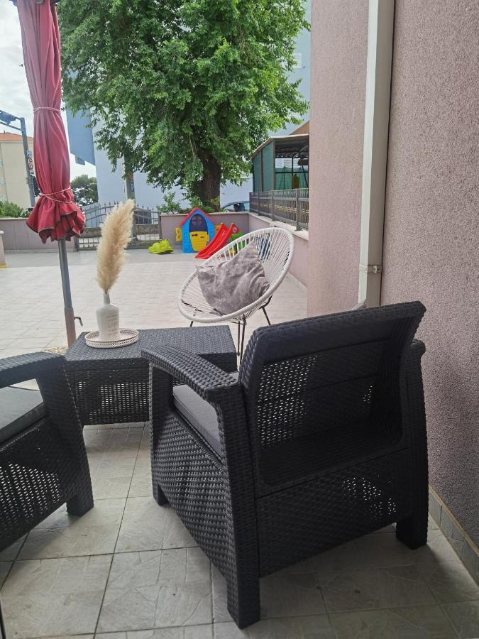 Apartamento Nessa & Meli Makarska Exterior foto